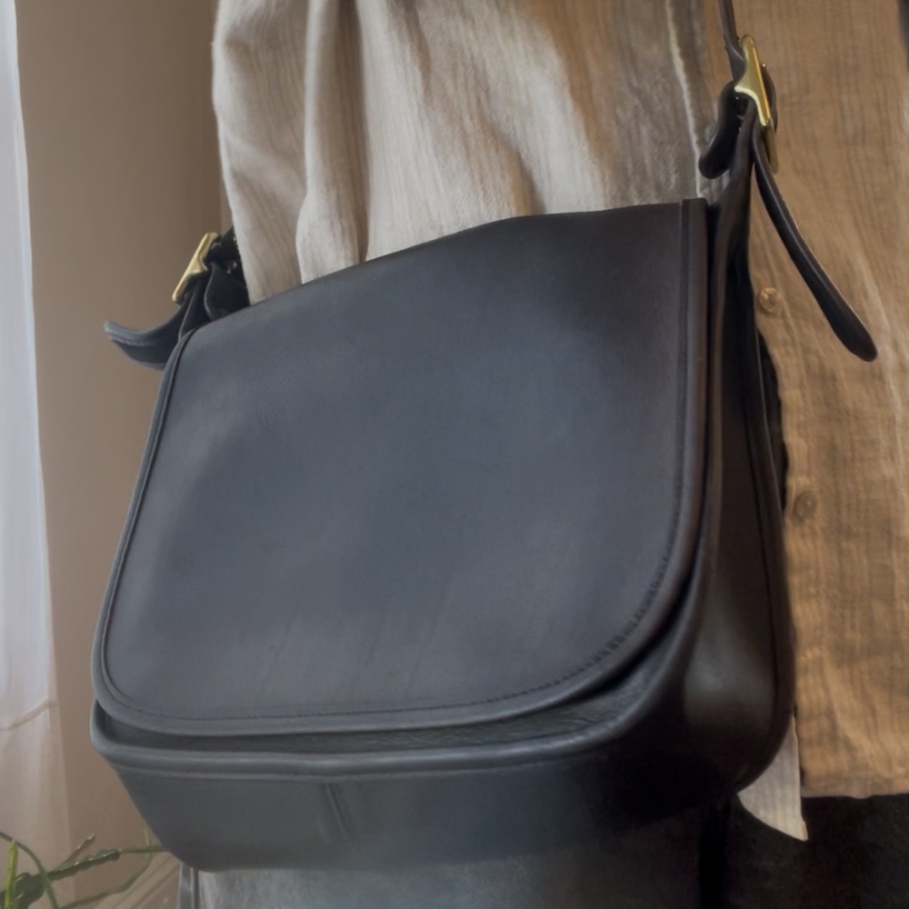 90s Coach Patricia’s Legacy‎ Saddle Bag GOD-9951
